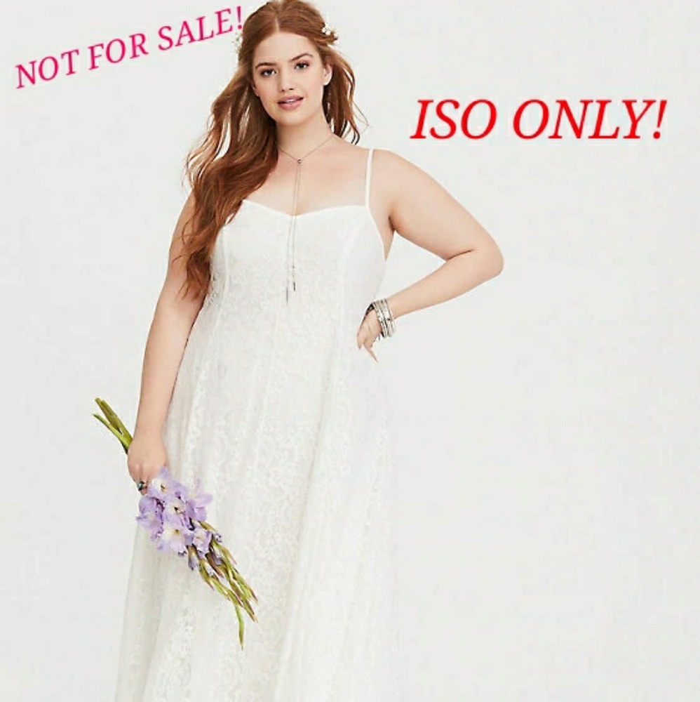 ISO! Sz 5 WHITE LACE TRAPEZE DRESS